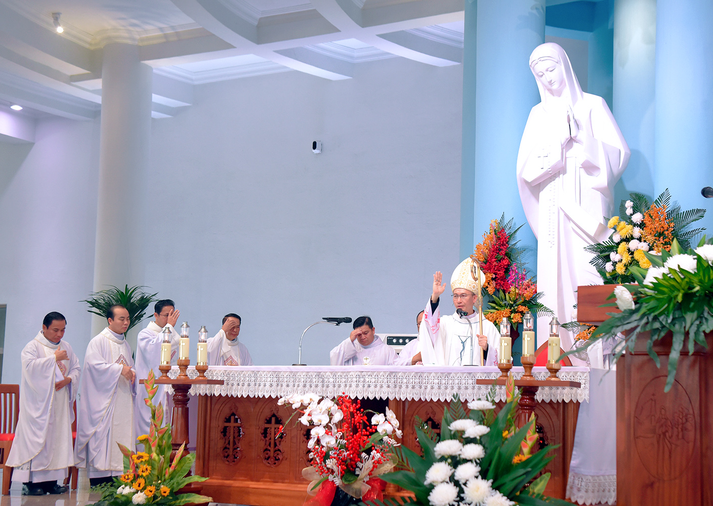 A mass at Shrine of Our Lady Nui Cui